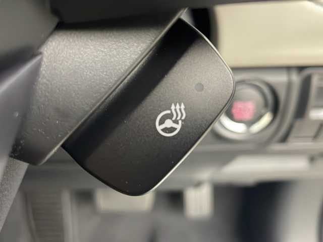 スバル フォレスター プレミアムS:HEV EX 秋田県 2025(令7)年 0.1千km クリスタルホワイトP 4WD/純正ナビ（BT/ACP/AA/AUX/フルセグTV）/全方位カメラ/オートクルーズコントロール/前席パワーシート/前後席シートヒーター/ステアリングヒーター/デジタルインナールームミラー/置くだけ充電/電動リアゲート/オートビークルホールド/LEDヘッドライト/ルーフレール/コーナーセンサー/レーンキープアシスト/スペアキー/取説・保証書