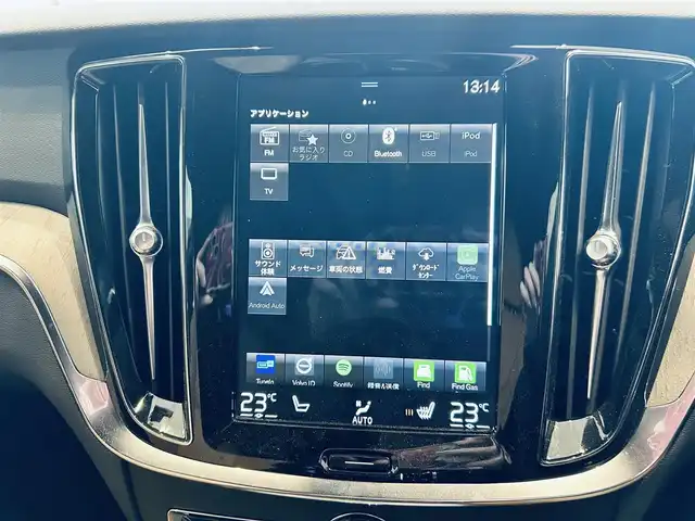 ボルボ Ｖ６０ クロスカントリー T5 AWD プロ 大阪府 2020(令2)年 3.9万km オニキスブラックP HUD/ACC/HarmanKardon/純正ナビ/TV/360度カメラ/applecarplay/純正19インチAW/LEDヘッドライト/電動リアゲート/BLIS/ルーフレール/ベージュ革/メモリ付きパワーシート/エアシートヒーター/自動駐車