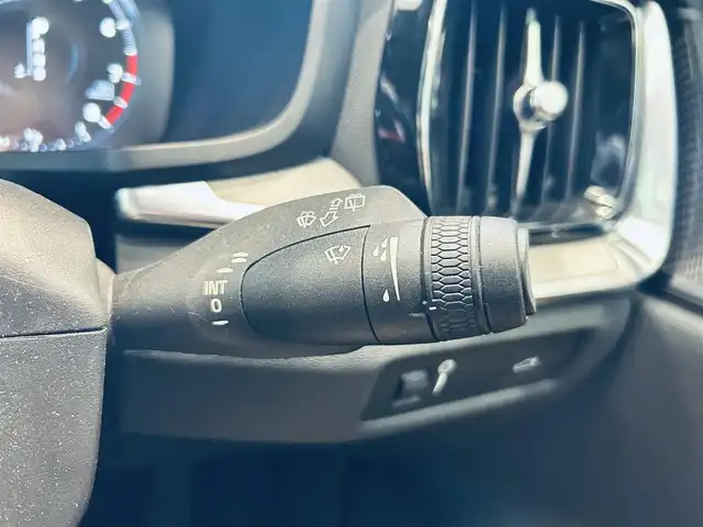 ボルボ Ｖ６０ クロスカントリー T5 AWD プロ 大阪府 2020(令2)年 3.9万km オニキスブラックP HUD/ACC/HarmanKardon/純正ナビ/TV/360度カメラ/applecarplay/純正19インチAW/LEDヘッドライト/電動リアゲート/BLIS/ルーフレール/ベージュ革/メモリ付きパワーシート/エアシートヒーター/自動駐車