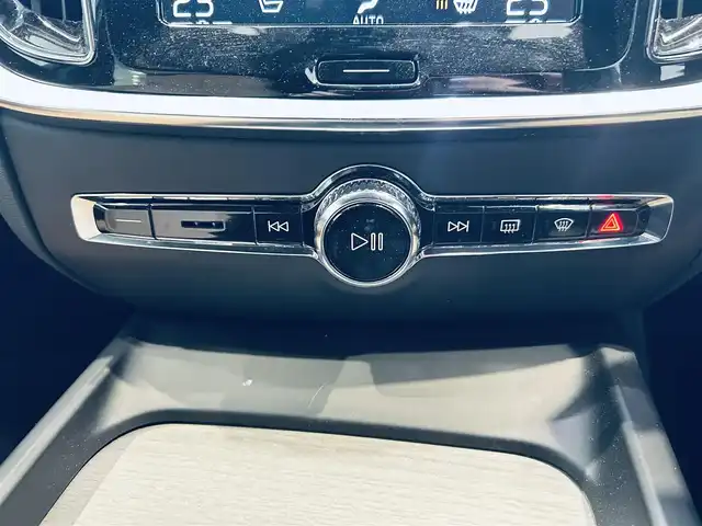ボルボ Ｖ６０ クロスカントリー T5 AWD プロ 大阪府 2020(令2)年 3.9万km オニキスブラックP HUD/ACC/HarmanKardon/純正ナビ/TV/360度カメラ/applecarplay/純正19インチAW/LEDヘッドライト/電動リアゲート/BLIS/ルーフレール/ベージュ革/メモリ付きパワーシート/エアシートヒーター/自動駐車
