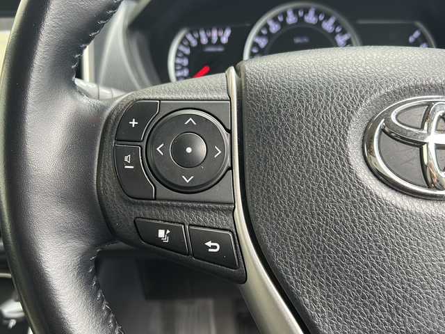 トヨタ ノア Si サイドリフトアップ 埼玉県 2016(平28)年 7.2万km シルバーM 純正ナビ　/ＥＴＣ２．０　/ドラレコ前　/バックカメラ　/両側Ｐスライドドア　/純正後席モニター　/純フロア　/純オーディオ　/ＢＴ／ＴＶ／ＳＤ／ＣＤ／ＤＶＤ／ＡＭ／ＦＭ／フルセグ　/追突軽減ブレーキ/オートライト/横滑り防止/Pミラー/プッシュスタート/ステアリングボタン/レーンキープアシスト/ミニ空気清浄機/回転シート/イモビライザー/オートハイビーム/コーナーセンサー/カロゼリアオーディオ/スマートキー/シートカバー　/保証書　/取扱書