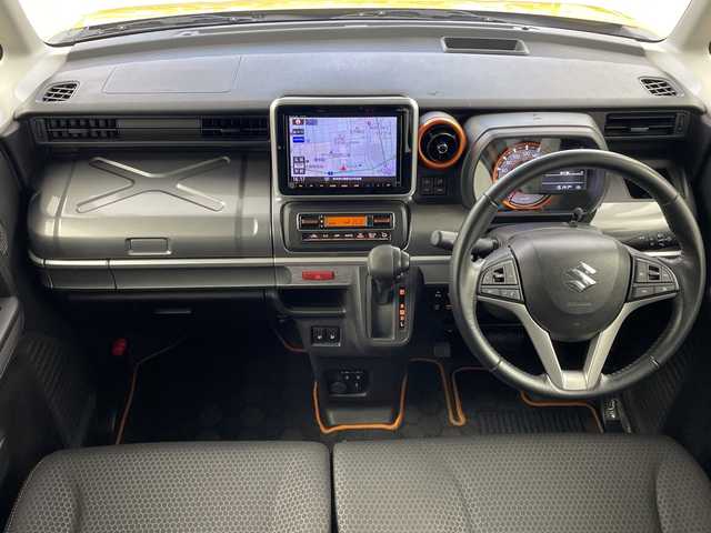 スズキ スペーシア ギア HYBRID XZ 岐阜県 2021(令3)年 1.6万km アクティブイエロー/ガンメタリック2トーン 4WD/純正8インチナビ/CD/DVD/Bluetooth/USB/フルセグTV/全方位モニター/両側パワースライドドア/スズキセーフティサポート/デュアルカメラブレーキサポート/後退時ブレーキサポート/車線逸脱警報機能/パーキングソナー/ハイビームアシスト/アダプティブクルーズコントロール/シートヒーター/ビルトインETC/革巻きステアリング/ステアリングリモコン/純正フロアマット/純正ドアバイザー/ルーフレール/オートLEDヘッドライト/フォグランプ/スマートキー/プッシュスタート/シートバックテーブル/ベンチシート