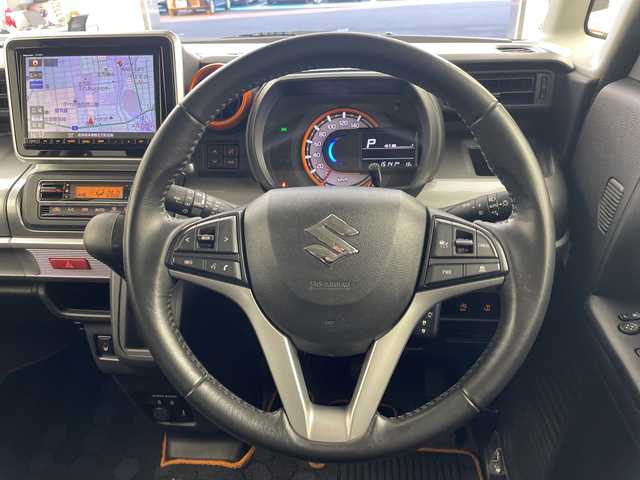 スズキ スペーシア ギア HYBRID XZ 岐阜県 2021(令3)年 1.6万km アクティブイエロー/ガンメタリック2トーン 4WD/純正8インチナビ/CD/DVD/Bluetooth/USB/フルセグTV/全方位モニター/両側パワースライドドア/スズキセーフティサポート/デュアルカメラブレーキサポート/後退時ブレーキサポート/車線逸脱警報機能/パーキングソナー/ハイビームアシスト/アダプティブクルーズコントロール/シートヒーター/ビルトインETC/革巻きステアリング/ステアリングリモコン/純正フロアマット/純正ドアバイザー/ルーフレール/オートLEDヘッドライト/フォグランプ/スマートキー/プッシュスタート/シートバックテーブル/ベンチシート