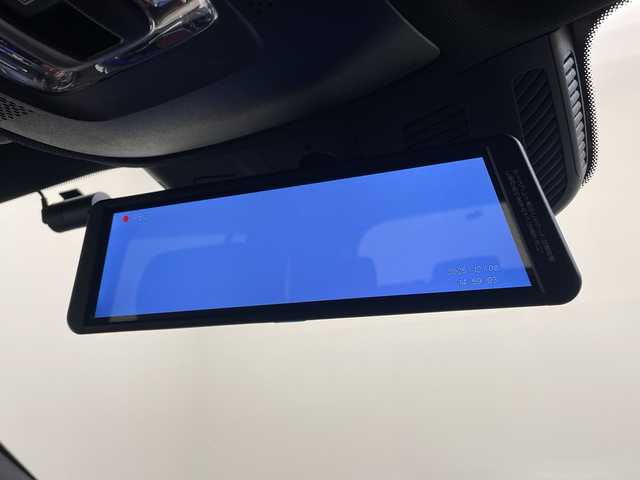 メルセデス・ベンツ ＧＬＢ２００ｄ AMGライン 愛媛県 2020(令2)年 3.8万km ポーラホワイト パノラミックスライディングルーフ/レザーエクスクルーシブパッケージ（レッド）/ナビゲーションパッケージ/アドバンスドパッケージ/　ヘッドアップディスプレイ/アドバンスドサウンド//マルチビームLED/レーダーセーフティパッケージ/19インチアルミホイール/全周囲カメラ/フットトランクオープナー/ETC/キーレスゴー