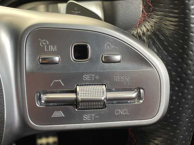 メルセデス・ベンツ ＧＬＢ２００ｄ AMGライン 愛媛県 2020(令2)年 3.8万km ポーラホワイト パノラミックスライディングルーフ/レザーエクスクルーシブパッケージ（レッド）/ナビゲーションパッケージ/アドバンスドパッケージ/　ヘッドアップディスプレイ/アドバンスドサウンド//マルチビームLED/レーダーセーフティパッケージ/19インチアルミホイール/全周囲カメラ/フットトランクオープナー/ETC/キーレスゴー