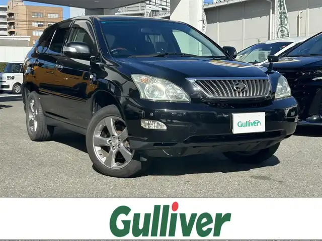 トヨタ ハリアー 240G プレミアム Lパッケージ 福岡県 2009(平21)年 11.1万km ブラック Panasonic製ナビ（CN-GP740D）/（AM/FM）/JBLプレミアムサウンド/前席パワーシート/前席シートヒーター/トヨタコーナーボイス/コーナーセンサー/ウインカーミラー/純正フロアマット/純正18インチアルミホイール/ドアバイザー/オートライト/スペアキー/取扱説明書/保証書