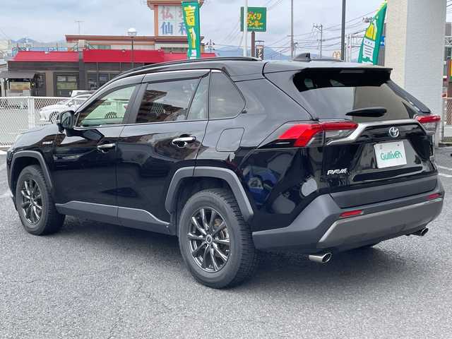 トヨタ ＲＡＶ４ ハイブリットG 山形県 2020(令2)年 8.8万km アティチュードブラックマイカ ・ワンオーナー/・純正９インチナビ CD DVD フルセグTV Bluetooth接続/・TVキャンセラー/・バックカメラ/・LEDヘッドライト/・レザーシート/・運転席シートヒーター/・前席シートヒーター/・ステアリングヒーター/・パワーバックドア/・衝突軽減ブレーキ/・レーダークルーズコントロール/・置くだけ充電/・フットイルミ/・純正アルミ（ノーマルタイヤ装着）車載/・フロントワイパーディアイサー/・純正リモコンエンジンスターター