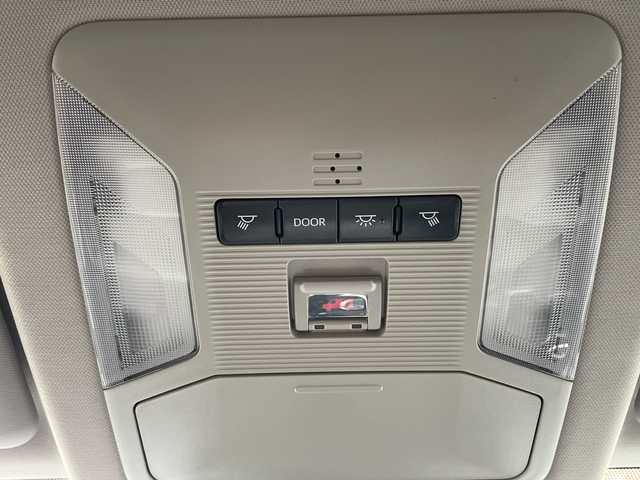 トヨタ ＲＡＶ４ ハイブリットG 山形県 2020(令2)年 8.8万km アティチュードブラックマイカ ・ワンオーナー/・純正９インチナビ CD DVD フルセグTV Bluetooth接続/・TVキャンセラー/・バックカメラ/・LEDヘッドライト/・レザーシート/・運転席シートヒーター/・前席シートヒーター/・ステアリングヒーター/・パワーバックドア/・衝突軽減ブレーキ/・レーダークルーズコントロール/・置くだけ充電/・フットイルミ/・純正アルミ（ノーマルタイヤ装着）車載/・フロントワイパーディアイサー/・純正リモコンエンジンスターター