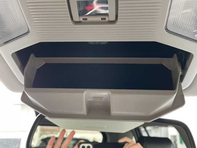 トヨタ ＲＡＶ４ ハイブリットG 山形県 2020(令2)年 8.8万km アティチュードブラックマイカ ・ワンオーナー/・純正９インチナビ CD DVD フルセグTV Bluetooth接続/・TVキャンセラー/・バックカメラ/・LEDヘッドライト/・レザーシート/・運転席シートヒーター/・前席シートヒーター/・ステアリングヒーター/・パワーバックドア/・衝突軽減ブレーキ/・レーダークルーズコントロール/・置くだけ充電/・フットイルミ/・純正アルミ（ノーマルタイヤ装着）車載/・フロントワイパーディアイサー/・純正リモコンエンジンスターター