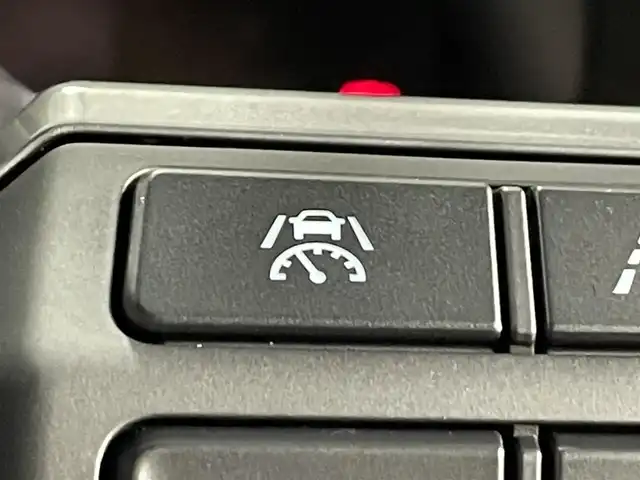 トヨタ ランドクルーザー ２５０ VX 愛知県 2025(令7)年 0.1万km アバンギャルドブロンズメタリック 純正１２．３インチディスプレイナビ　/(AM/FM/Bluetooth/Miracast/HDMI/フルセグTV/USB)/サンルーフ　/パノラミックビューモニター　/トヨタセーフティセンス　/　　-衝突軽減ブレーキ/　　-車線逸脱警報/　　-レーダークルーズコントロール/　　-オートマチックハイビーム/　　-ロードサインアシスト/　　-発進告知機能/シートヒーター　/シートベンチレーション/ビルトインＥＴＣ２．０　/デジタルインナーミラー　/ステアリングヒーター　/ブラインドスポットモニター/クリアランスソナー/D席パワーシート/ルーフレール　/三眼ＬＥＤヘッドライト/フォグランプ/黒レザーシート/純正フロアマット/スペアタイヤ有