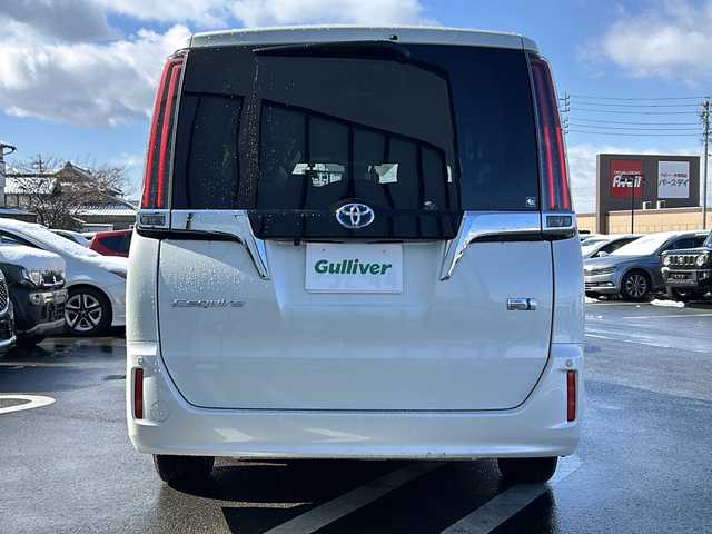 トヨタ エスクァイア ハイブリッド Gi プレミアムパッケージ 岐阜県 2018(平30)年 4.9万km ホワイトパールクリスタルシャイン 純正SDナビ　/両側パワースライド　/バックモニター　/フルセグTV　/ETC　/LEDヘッドライト/ハーフレザーシート　/シートヒーター　/ドライブレコーダー　/オートライト　/コーナーセンサー　/純正ホイール/レーンキープアシスト/クルーズコントロール/スマートキー/プッシュスタート/衝突被害軽減システム