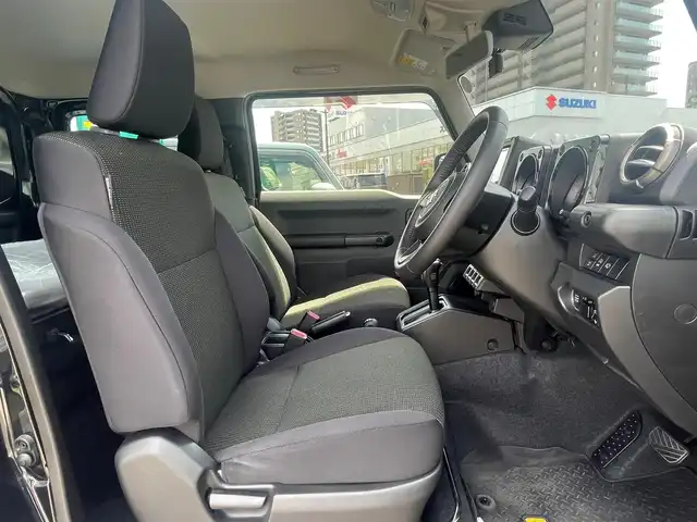 スズキ ジムニー XC 島根県 2022(令4)年 1.2万km ブルーイッシュブラックパール3 ７インチディスプレイオーディオ（FH-9400DVS）/CD・DVD・Bluetoothオーディオ/Apple CarPlay・Android Auto/前後ドラレコ　/前席シートヒーター　/ミラーヒーター　/衝突軽減ブレーキ　/レーンアシスト　/ダウンヒルコントロール　/クルコン　/スマートキー　/プッシュスタート/ＬＥＤヘッドライト　/オートライト/純正ラバーマット/ドアバイザー