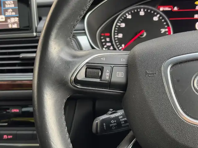 アウディ Ａ６ 2．0 TFSI クワトロ 山梨県 2016(平28)年 5.4万km グレイシアホワイトメタリック 黒革/マトリクスLEDヘッドライト/オートライト/オートハイビーム/シーケンシャルウィンカー/アシスタンスパッケージ/ACC/アウディサイドアシスト/アウディレーンキープアシスト/アウディプレセンス/純正MMIナビ/バックカメラ/フルセグTV/前席シートヒーター/純正18インチAW