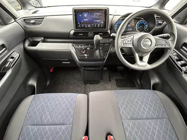 日産 ルークス ハイウェイスター X 鳥取県 2021(令3)年 3.6万km ホワイトパール カロッツエリア９型ディスプレイオーディオ/BT/HDMI/アラウンドビューモニター/エマージェンシーブレーキ/片側パワースライドドア/LEDヘッドライト/オートライト/LEDフォグライト/純正14インチアルミホイール/プッシュエンジンスタート/ウィンカーミラー/アイドリングストップ/フロアマット/ドアバイザー