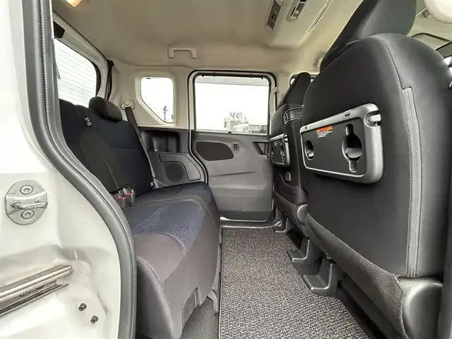 日産 ルークス ハイウェイスター X 鳥取県 2021(令3)年 3.6万km ホワイトパール カロッツエリア９型ディスプレイオーディオ/BT/HDMI/アラウンドビューモニター/エマージェンシーブレーキ/片側パワースライドドア/LEDヘッドライト/オートライト/LEDフォグライト/純正14インチアルミホイール/プッシュエンジンスタート/ウィンカーミラー/アイドリングストップ/フロアマット/ドアバイザー