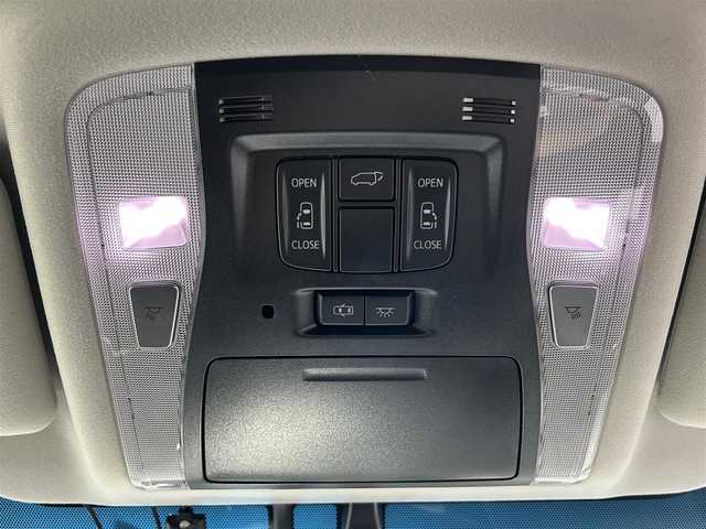 トヨタ アルファード S Cパッケージ 佐賀県 2016(平28)年 8.3万km ホワイトパールクリスタルシャイン アルパイン10インチナビ【EX10】/フルセグTV.CD.DVD.Bluetooth/アルパイン12.8インチフリップダウンモニター/衝突被害軽減システム/レーダークルーズコントロール/レーンアシスト/カーテンエアバッグ/クリアランスソナー/オートライト/バックカメラ/前後ドライブレコーダー/両側パワースライドドア/パワーバッグドア/ステアリングヒーター/運転席・助手席パワーシート/ハーフレザーシート/純正18インチアルミホイール/LEDヘッドライト/フォグライト/禁煙車