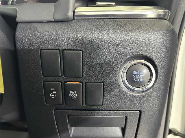 トヨタ アルファード S Cパッケージ 佐賀県 2016(平28)年 8.3万km ホワイトパールクリスタルシャイン アルパイン10インチナビ【EX10】/フルセグTV.CD.DVD.Bluetooth/アルパイン12.8インチフリップダウンモニター/衝突被害軽減システム/レーダークルーズコントロール/レーンアシスト/カーテンエアバッグ/クリアランスソナー/オートライト/バックカメラ/前後ドライブレコーダー/両側パワースライドドア/パワーバッグドア/ステアリングヒーター/運転席・助手席パワーシート/ハーフレザーシート/純正18インチアルミホイール/LEDヘッドライト/フォグライト/禁煙車