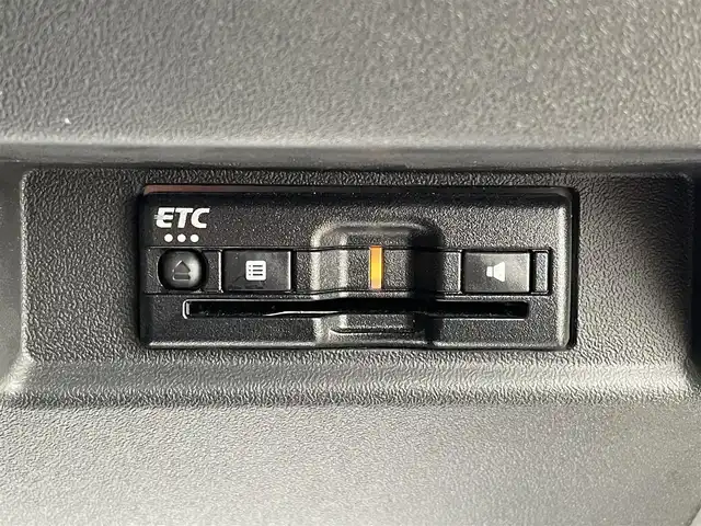 スズキ ジムニー XC 愛媛県 2022(令4)年 3万km ブルーイッシュブラックパール3 純正ナビ/AM/FM/CD/DVD/BT/フルセグTV　/バックカメラ　/衝突被害軽減装置　/車線逸脱防止装置　/クルーズコントロール　/D/N席シートヒーター　/アイドリングストップ　/ステアリングスイッチ/ヘッドライトウォッシャー/ダウンヒルアシストコントロール/電格ミラー/ヒートミラー/現状サマー(純正AW）(175/80/R16)/BRIDGESTONE DUELER H/T