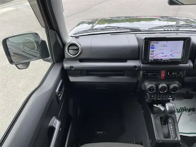 スズキ ジムニー XC 愛媛県 2022(令4)年 3万km ブルーイッシュブラックパール3 純正ナビ/AM/FM/CD/DVD/BT/フルセグTV　/バックカメラ　/衝突被害軽減装置　/車線逸脱防止装置　/クルーズコントロール　/D/N席シートヒーター　/アイドリングストップ　/ステアリングスイッチ/ヘッドライトウォッシャー/ダウンヒルアシストコントロール/電格ミラー/ヒートミラー/現状サマー(純正AW）(175/80/R16)/BRIDGESTONE DUELER H/T