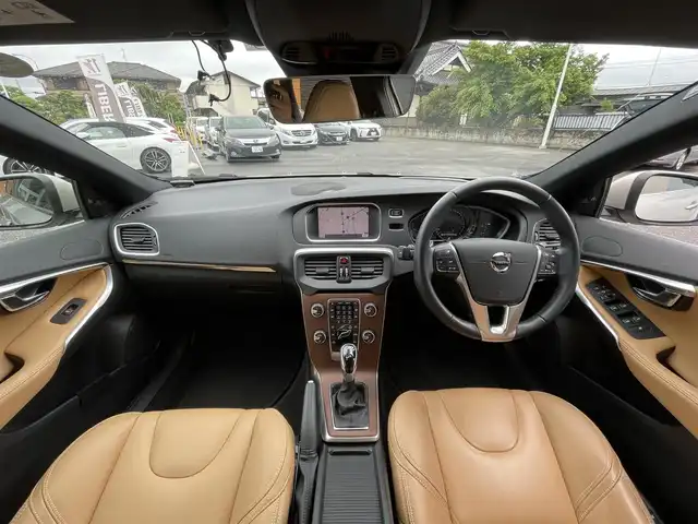 ボルボ Ｖ４０ D4 インスクリプション 栃木県 2019(令1)年 2.2万km ルミナスサンドメタリック インテリセーフ /アンバーレザー/シートヒーター /パワーシート /Harman/Kardon/ナビ /フルセグTV/バックカメラ/ETC/ACC/レーンキープアシスト/ブラインドスポット /リアソナー /LEDヘッドライト/オートライト