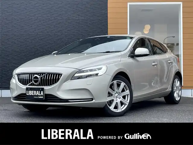 ボルボ Ｖ４０ D4 インスクリプション 栃木県 2019(令1)年 2.2万km ルミナスサンドメタリック インテリセーフ /アンバーレザー/シートヒーター /パワーシート /Harman/Kardon/ナビ /フルセグTV/バックカメラ/ETC/ACC/レーンキープアシスト/ブラインドスポット /リアソナー /LEDヘッドライト/オートライト