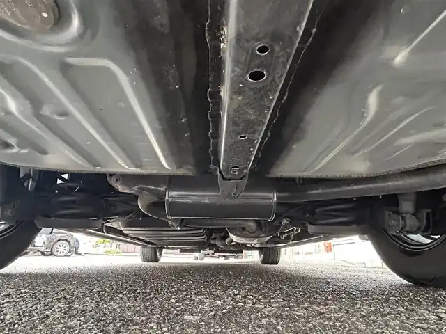 トヨタ ノア Si サイドリフトアップ 新潟県 2019(令1)年 4.1万km ブラッキッシュアゲハガラスフレーク メモリナビ/フルセグテレビ/バックカメラ/アイドリングストップ/クルーズコントロール/ドアバイザー/プッシュスタート/両側パワースライドドア/ETC/ドラレコ/純正フロアマット/純正ナビ/純正ホイール車載