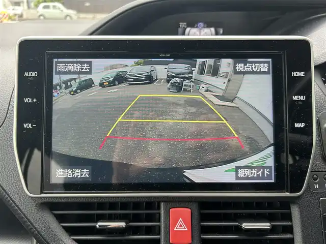 トヨタ ノア Si サイドリフトアップ 新潟県 2019(令1)年 4.1万km ブラッキッシュアゲハガラスフレーク メモリナビ/フルセグテレビ/バックカメラ/アイドリングストップ/クルーズコントロール/ドアバイザー/プッシュスタート/両側パワースライドドア/ETC/ドラレコ/純正フロアマット/純正ナビ/純正ホイール車載
