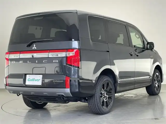 三菱 デリカＤ：５ シャモニー 愛知県 2025(令7)年 0.1千km グレーⅡ 登録済未使用車 ナビ取付パッケージ　リアモニター取付ＰＫＧ　バックカメラ　ＨＤＭＩ　両側パワスラ　衝突軽減　追従クルコン　ＢＳＭ　ＬＥＤオートライト　ＡＣ１００Ｖ電源　ハーフレザー　シートヒータ/CHAMONIX (8人)　4WD　/オリジナルナビ取付パッケージ＋リアモニター取付パッケージ/(25/300)　ステップレス　（8人）