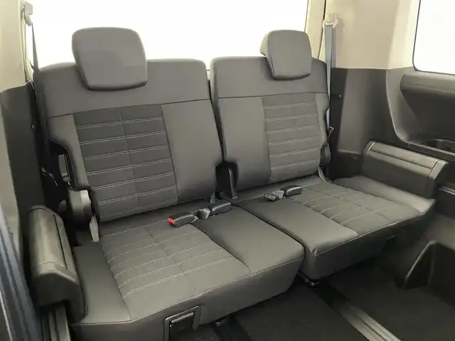 三菱 デリカＤ：５ シャモニー 愛知県 2025(令7)年 0.1千km グレーⅡ 登録済未使用車 ナビ取付パッケージ　リアモニター取付ＰＫＧ　バックカメラ　ＨＤＭＩ　両側パワスラ　衝突軽減　追従クルコン　ＢＳＭ　ＬＥＤオートライト　ＡＣ１００Ｖ電源　ハーフレザー　シートヒータ/CHAMONIX (8人)　4WD　/オリジナルナビ取付パッケージ＋リアモニター取付パッケージ/(25/300)　ステップレス　（8人）