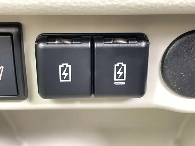 スズキ ラパン G 群馬県 2025(令7)年 0.1万km未満 ピュアホワイトP 届出済未使用車　衝突被害軽減ブレーキ　レーンアシスト　オートハイビーム　リアコーナーセンサー　シートヒーター　アイドリングストップ　ヘッドライトレベライザー　プッシュスタート　スマートキー　禁煙車