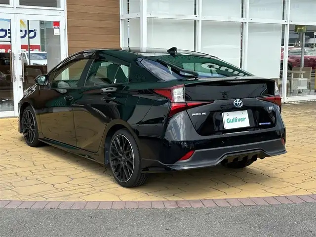 トヨタ プリウス S 宮崎県 2020(令2)年 6.3万km アティチュードブラックマイカ 純正ナビ/Bluetooth/バックカメラ/全周囲カメラ/フルセグテレビ/ETC/ドライブレコーダー/レーダークルーズコントロール/ブラインドスポットモニター/レーンディパーチャーアラート/オートマチックハイビーム/LEDヘッドライト/カーテンエアバッグ/シートカバー