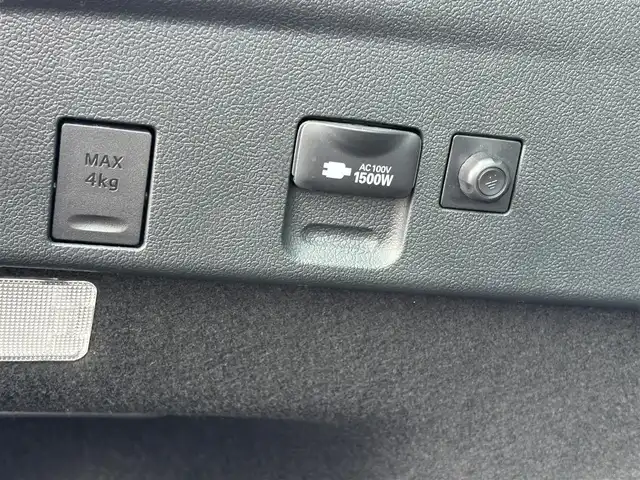 トヨタ プリウス S 宮崎県 2020(令2)年 6.3万km アティチュードブラックマイカ 純正ナビ/Bluetooth/バックカメラ/全周囲カメラ/フルセグテレビ/ETC/ドライブレコーダー/レーダークルーズコントロール/ブラインドスポットモニター/レーンディパーチャーアラート/オートマチックハイビーム/LEDヘッドライト/カーテンエアバッグ/シートカバー