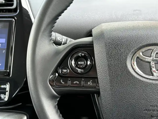 トヨタ プリウス S 宮崎県 2020(令2)年 6.3万km アティチュードブラックマイカ 純正ナビ/Bluetooth/バックカメラ/全周囲カメラ/フルセグテレビ/ETC/ドライブレコーダー/レーダークルーズコントロール/ブラインドスポットモニター/レーンディパーチャーアラート/オートマチックハイビーム/LEDヘッドライト/カーテンエアバッグ/シートカバー