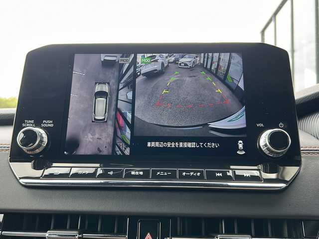 三菱 アウトランダー ＰＨＥＶ P 大阪府 2024(令6)年 0.9万km ブラックダイヤモンド １オーナー　マイパイロット　ＢＯＳＥサウンド　黒革シート　純正９型ナビ　 シートメモリー　シートヒーター 　ステアリングヒーター　ワイヤレス充電器　全方位カメラ　追従型クルーズコントロール　AC100V ＢＳＭ レーンキープアシスト コーナーセンサー オートライト LEDライト オートハイビーム ダウンヒルアシストコントロール パワーバックドア スマートキー 保証書 取扱説明書 純正フロアマット