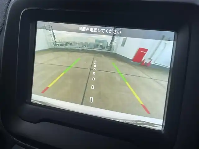 クライスラー・ジープ ジープ レネゲード ナイトイーグル 東京都 2023(令5)年 3.1万km 白 プッシュスタート/スペアキー/アイドリングストップ/クルーズコントロール/バックカメラ/ディスプレイオーディオ/ETC/ルーフレール/電動格納ミラー/コーナーセンサー/横滑り防止装置/衝突軽減ブレーキ/レーンキープアシスト/純正アルミホイール/前後ドライブレコーダー