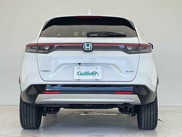 ホンダ ヴェゼル ハイブリッド e:HEV Z 愛知県 2024(令6)年 1.2万km プラチナホワイトパール 純正9型ナビ/レーダークルーズコントロール/シートヒーター/バックカメラ/電動リアゲート/コーナーセンサー/純正アルミホイール/ブラインドスポットモニター/LEDヘッドライト/パドルシフト/ステアリングヒーター/オートマチックハイビーム/ドライブレコーダー/ワイヤレス充電機/衝突軽減システム/フルセグ/Bluetooth/ステアリングスイッチ/スマートキー/プッシュスタート