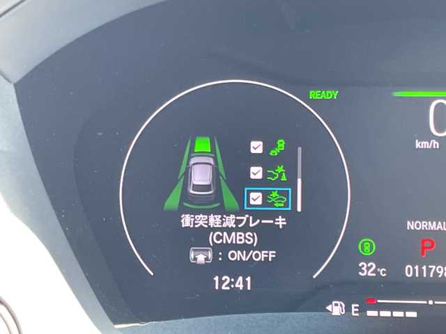 ホンダ ヴェゼル ハイブリッド e:HEV Z 愛知県 2024(令6)年 1.2万km プラチナホワイトパール 純正9型ナビ/レーダークルーズコントロール/シートヒーター/バックカメラ/電動リアゲート/コーナーセンサー/純正アルミホイール/ブラインドスポットモニター/LEDヘッドライト/パドルシフト/ステアリングヒーター/オートマチックハイビーム/ドライブレコーダー/ワイヤレス充電機/衝突軽減システム/フルセグ/Bluetooth/ステアリングスイッチ/スマートキー/プッシュスタート