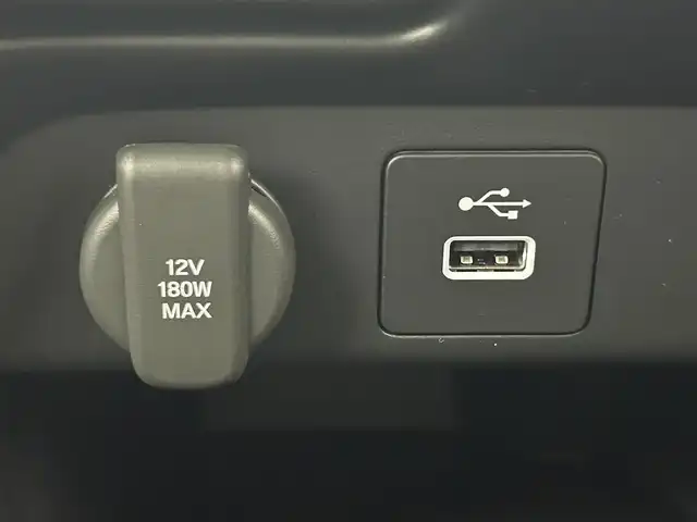 ホンダ フリード ハイブリット e:HEV クロスター 熊本県 2025(令7)年 0.1千km プラチナホワイトパール 登録済未使用車/純正9インチナビLXM-242ZFNI（ＡｐｐｌＣａｒＰｌａｙ・ＡｎｄｒｏｉｄＡｕｔｏ・ＢＴ・フルセグ・ＵＳＢ）/バックカメラ　/ホンダセンシング/・レーダークルーズコントロール/・衝突軽減ブレーキ/・誤発進制御機能/・後方誤発進抑制機能/・近距離衝突軽減ブレーキ/・歩行者事故低減ステアリング/・路外逸脱制御機能/・車線維持支援システム/・先行車発進お知らせ機能/・標識認識機能/横滑り防止/ブラインドスポットモニター/アイドリングストップ/両側パワースライドドア　/前後クリアランスソナー　/前席シートヒーター/ブレーキホールド/電子パーキング/後席サーキュレーター/純正１５インチAW/オートライト/オートマチックハイビーム/LEDヘッドライト/フォグランプ/スマートキー/プッシュスタート/スペアキー1本/保証書/取扱説明書