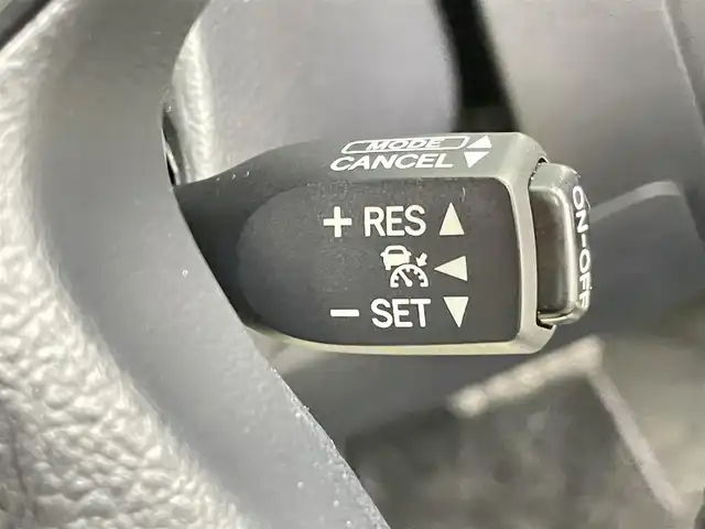トヨタ ヴェルファイア Z Gエディション 千葉県 2015(平27)年 6.6万km ブラック 禁煙車/純正メーカーナビ/・型番510037/・CD/DVD/BT/フルセグ/JBLサウンド/全方位カメラ/純正フリップダウンモニター/オートクルーズコントロール/ハーフレザーシート/前席パワーシート/パワーバックドア/両側パワースライドドア/ETC（DSRC）/社外ステアリング/LEDヘッドライト/オートライト/スマートキー/スペアキー