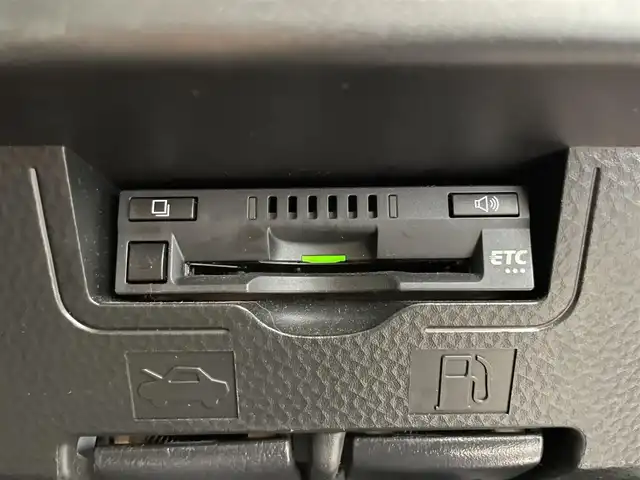 トヨタ ルーミー G 鹿児島県 2017(平29)年 5.1万km ブラックマイカメタリック ナビ/(フルセグTV/Bluetooth/DVD/CD)/クルーズコントロール/両側パワースライドドア/横滑り防止/ロールサンシェード/ＥＴＣ/アイドリングストップ/電動格納ミラー/オートライト/ヘッドライトレベライザー/純正フロアマット/プッシュスタート/スマートキー