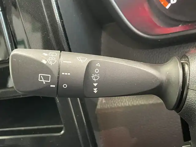 トヨタ ルーミー G 鹿児島県 2017(平29)年 5.1万km ブラックマイカメタリック ナビ/(フルセグTV/Bluetooth/DVD/CD)/クルーズコントロール/両側パワースライドドア/横滑り防止/ロールサンシェード/ＥＴＣ/アイドリングストップ/電動格納ミラー/オートライト/ヘッドライトレベライザー/純正フロアマット/プッシュスタート/スマートキー