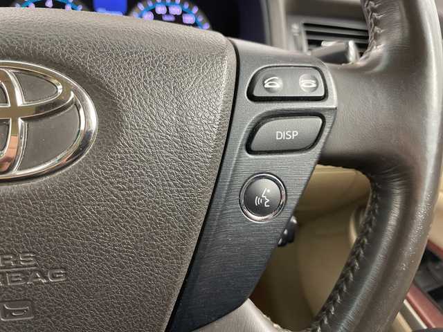 トヨタ クラウン マジェスタ Cタイプ 道央・札幌 2010(平22)年 7.6万km ホワイトパールクリスタルシャイン ・サンルーフ/・純正メーカーマルチナビ/・CD/DVD/HDD/フルセグTV/BT）/・バックカメラ　/・シートヒーター/エアシート　/・レザーシート/パワーシート　/・リアサンシェード　/・ステアリングスイッチ　/・純正フロアマット　/・ＬＥＤオートライト　/・ビルトインＥＴＣ/・スマートキー/スペアキー/・クルーズコントロール/・MTモード付AT/・クールボックス/・電動格納ミラー/・ウィンカーミラー/・フォグランプ/・エアサスコントロール