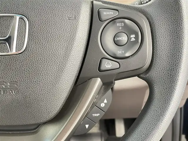 ホンダ フリード ハイブリット G ホンダセンシング 千葉県 2021(令3)年 4.2万km ミッドナイトブルービームM 禁煙車/純正メモリナビ/CD/DVD/BT/フルセグTV/後席モニター/両側パワースライドドア/ホンダセンシング/●衝突軽減ブレーキ〈CMBS〉/●誤発進抑制機能/●後方誤発進抑制機能/●歩行者事故低減ステアリング/●路外逸脱抑制機能/●ACC〈アダプティブ・クルーズ・コントロール〉/●LKAS〈車線維持支援システム〉/●オートハイビーム/●先行車発進お知らせ機能/●標識認識機能/ビルトインETC/バックカメラ/前席シートヒーター/スマートキー&プッシュスタート