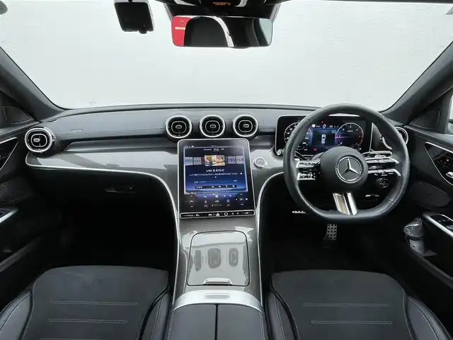 メルセデス・ベンツ Ｍ・ベンツ Ｃ２２０ｄ ステーションワゴン アバンギャルドAMGライン 東京都 2024(令6)年 1.2万km パール AMGライン/レーダーセーフティパッケージ/純正ナビ/フルセグTV/Bluetooth/USB/AppleCarPlay/AndroidAuto/スポーツサスペンション/ETC2.0/前後純正ドライブレコーダー/ハーフレザーシート/シートヒーター/前席パワーシート/ルーフレール/アダプティブクルーズコントロール/パーキングアシスト/電動リアゲート/コーナーセンサー