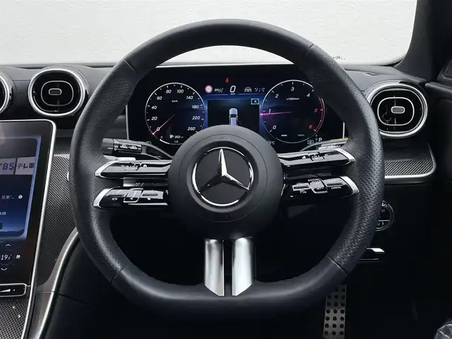 メルセデス・ベンツ Ｍ・ベンツ Ｃ２２０ｄ ステーションワゴン アバンギャルドAMGライン 東京都 2024(令6)年 1.2万km パール AMGライン/レーダーセーフティパッケージ/純正ナビ/フルセグTV/Bluetooth/USB/AppleCarPlay/AndroidAuto/スポーツサスペンション/ETC2.0/前後純正ドライブレコーダー/ハーフレザーシート/シートヒーター/前席パワーシート/ルーフレール/アダプティブクルーズコントロール/パーキングアシスト/電動リアゲート/コーナーセンサー