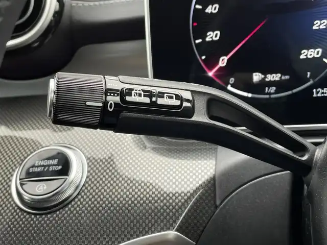 メルセデス・ベンツ Ｍ・ベンツ Ｃ２２０ｄ ステーションワゴン アバンギャルドAMGライン 東京都 2024(令6)年 1.2万km パール AMGライン/レーダーセーフティパッケージ/純正ナビ/フルセグTV/Bluetooth/USB/AppleCarPlay/AndroidAuto/スポーツサスペンション/ETC2.0/前後純正ドライブレコーダー/ハーフレザーシート/シートヒーター/前席パワーシート/ルーフレール/アダプティブクルーズコントロール/パーキングアシスト/電動リアゲート/コーナーセンサー