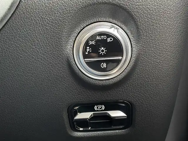 メルセデス・ベンツ Ｍ・ベンツ Ｃ２２０ｄ ステーションワゴン アバンギャルドAMGライン 東京都 2024(令6)年 1.2万km パール AMGライン/レーダーセーフティパッケージ/純正ナビ/フルセグTV/Bluetooth/USB/AppleCarPlay/AndroidAuto/スポーツサスペンション/ETC2.0/前後純正ドライブレコーダー/ハーフレザーシート/シートヒーター/前席パワーシート/ルーフレール/アダプティブクルーズコントロール/パーキングアシスト/電動リアゲート/コーナーセンサー