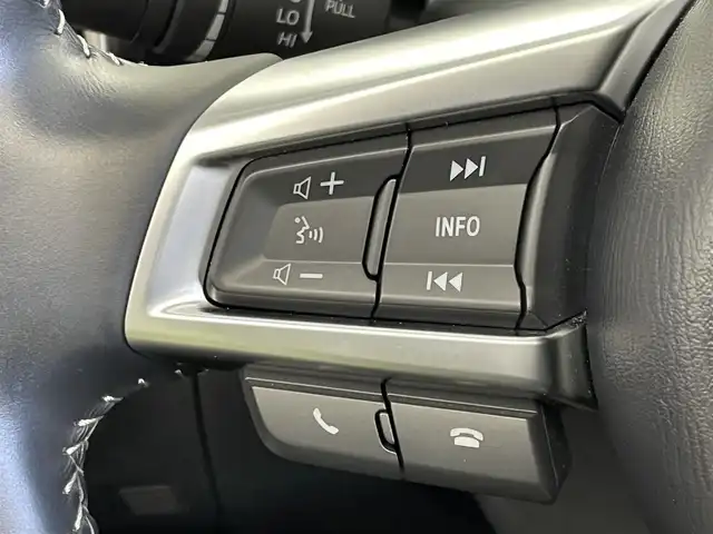 マツダ ロードスター 100周年特別記念車 埼玉県 2020(令2)年 1.9万km スノーフレイクホワイトパールマイカ 純正SDナビ/　TV BT AUX USB DVD CD/6MT車/BOSEサウンド/レーザーシート/シートヒーター/LEDオートライト/クルーズコントロール/コーナーセンサー