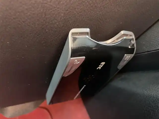 マツダ ロードスター 100周年特別記念車 埼玉県 2020(令2)年 1.9万km スノーフレイクホワイトパールマイカ 純正SDナビ/　TV BT AUX USB DVD CD/6MT車/BOSEサウンド/レーザーシート/シートヒーター/LEDオートライト/クルーズコントロール/コーナーセンサー