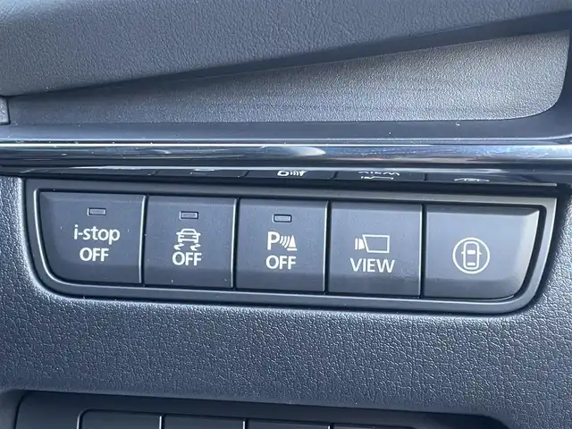 マツダ マツダ３ファストバック XD プロアクティブ 香川県 2019(令1)年 1.8万km マシーングレープレミアムM i-ACTIVSENSE/・衝突被害軽減ブレーキ/・車線逸脱警報/・アダプティブLEDヘッドライト/・360°ビューモニター/・リアクロストラフィックアラート (RCTA)/・スマートブレーキサポート (SBS)/・マツダレーダーークルーズコントロール (MRCC)/純正SDナビ/・BT接続/・フルセグTV/・CD/DVD/・AM/FM/クリアランスソナー/ディーゼル/ターボ/純正18インチアルミホイール/純正フロアマット/LEDヘッドライト/ヘッドアップディスプレイ/パドルシフト/革巻きステアリング/ステアリングリモコン/プッシュスタート/スマートキー/前後ドライブレコーダー/アイドリングストップ/ETC/電動パーキングブレーキ/オートホールド